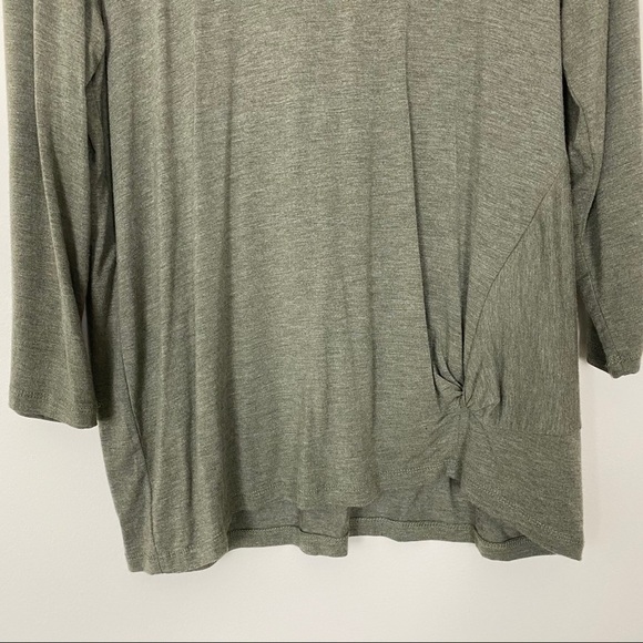 JANE & DELANCEY Deep Green Knotted Hem Top Medium - Picture 3 of 6